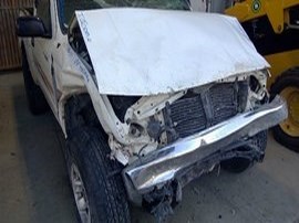 1995 TOYOTA TACOMA WHITE STD CAB 3.4 MT 2WD.  Z24860